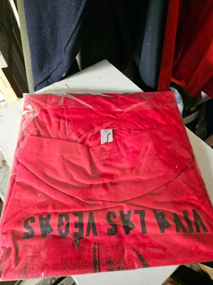 Vintage T Shirt - Image 2
