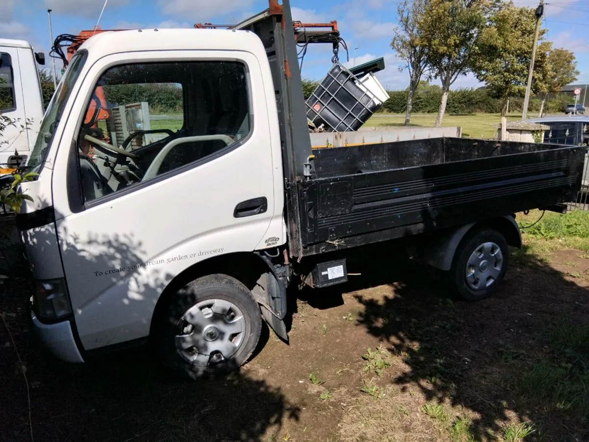 2005 toyota dyna 3.0 litre - Image 1