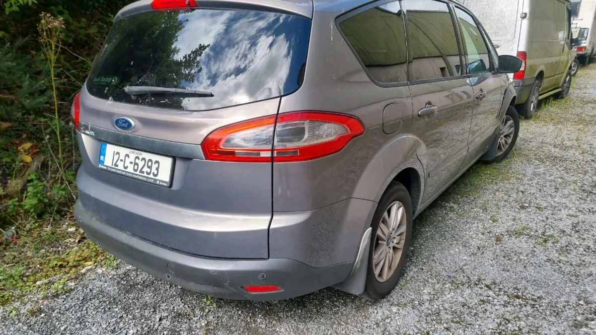Smax 7 seater - Image 2