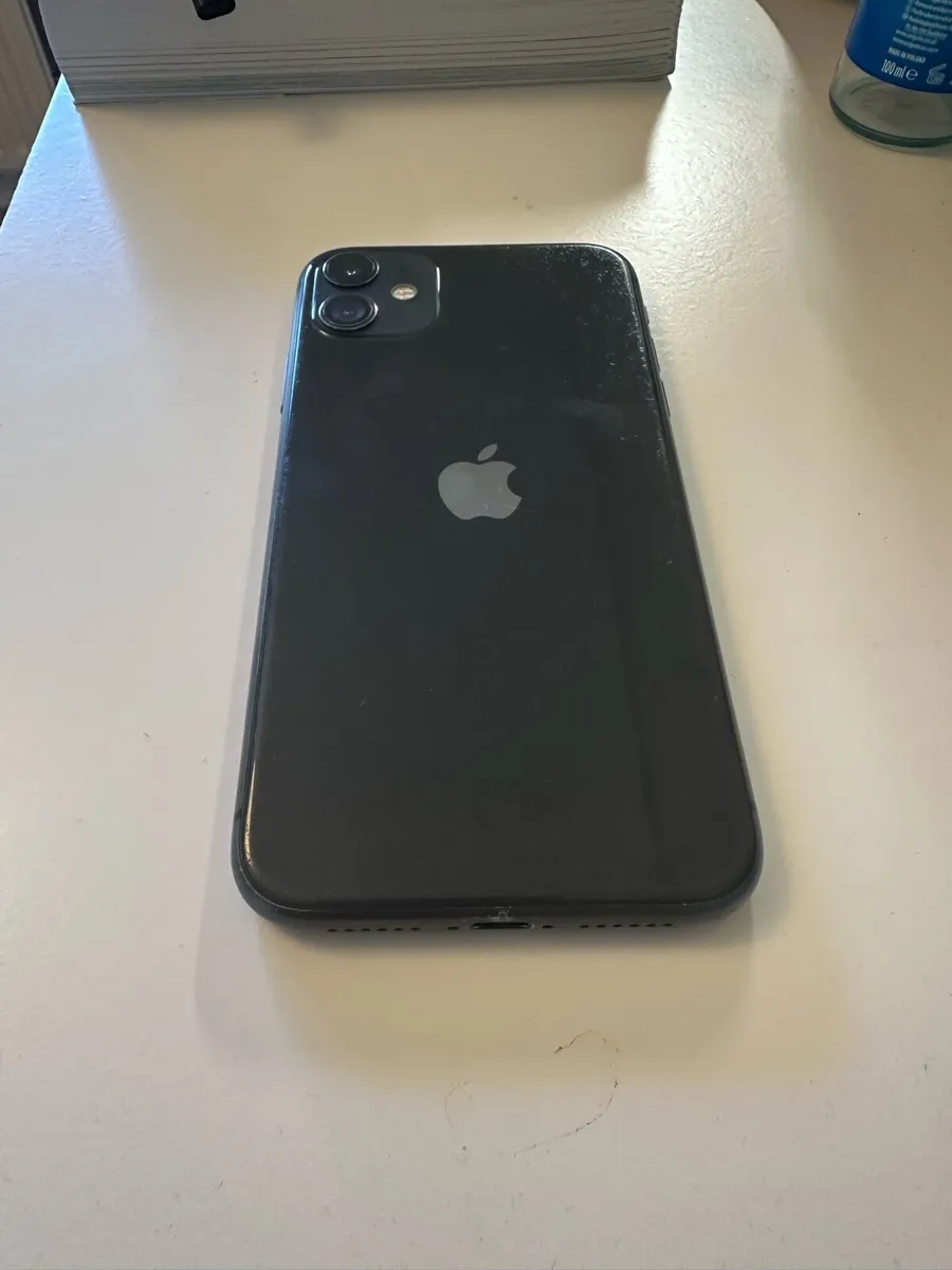 iPhone 11 64gb black - Image 3