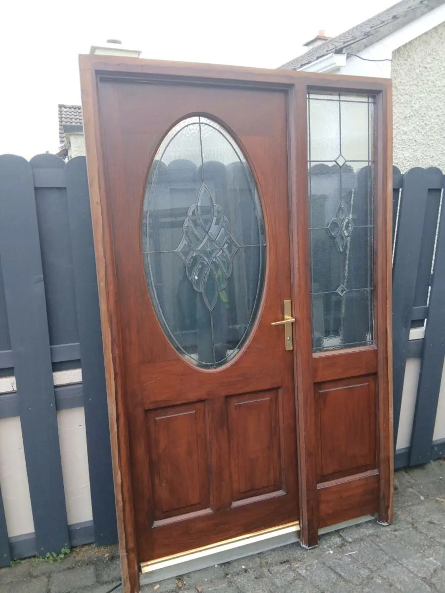 Residential External Front Door & Frame - Image 1
