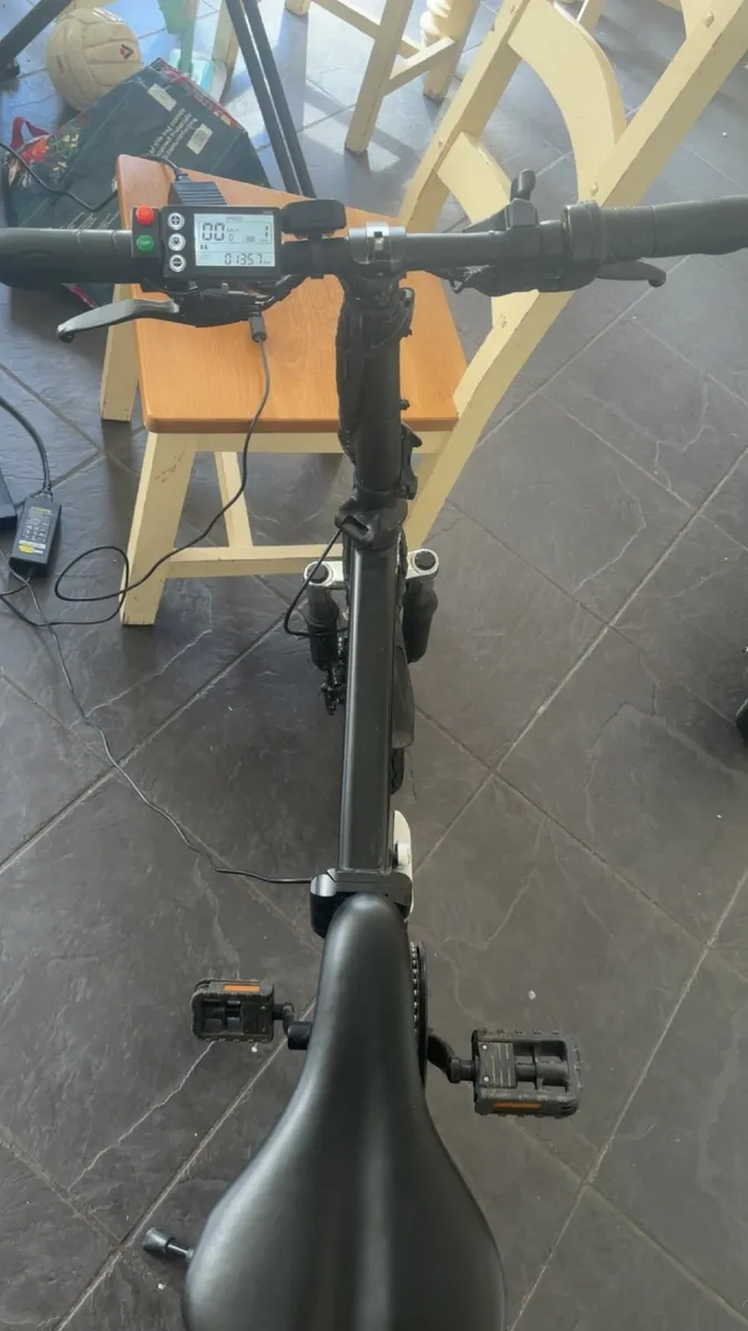 ADO A16 Electric Folding Bike - Image 3