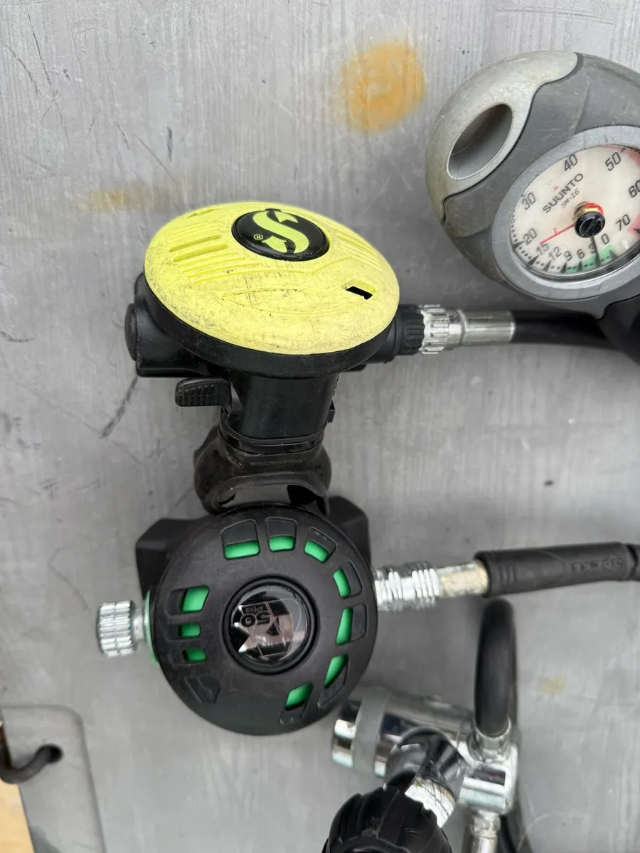 Scuba diving regulators - Apeks - Image 2