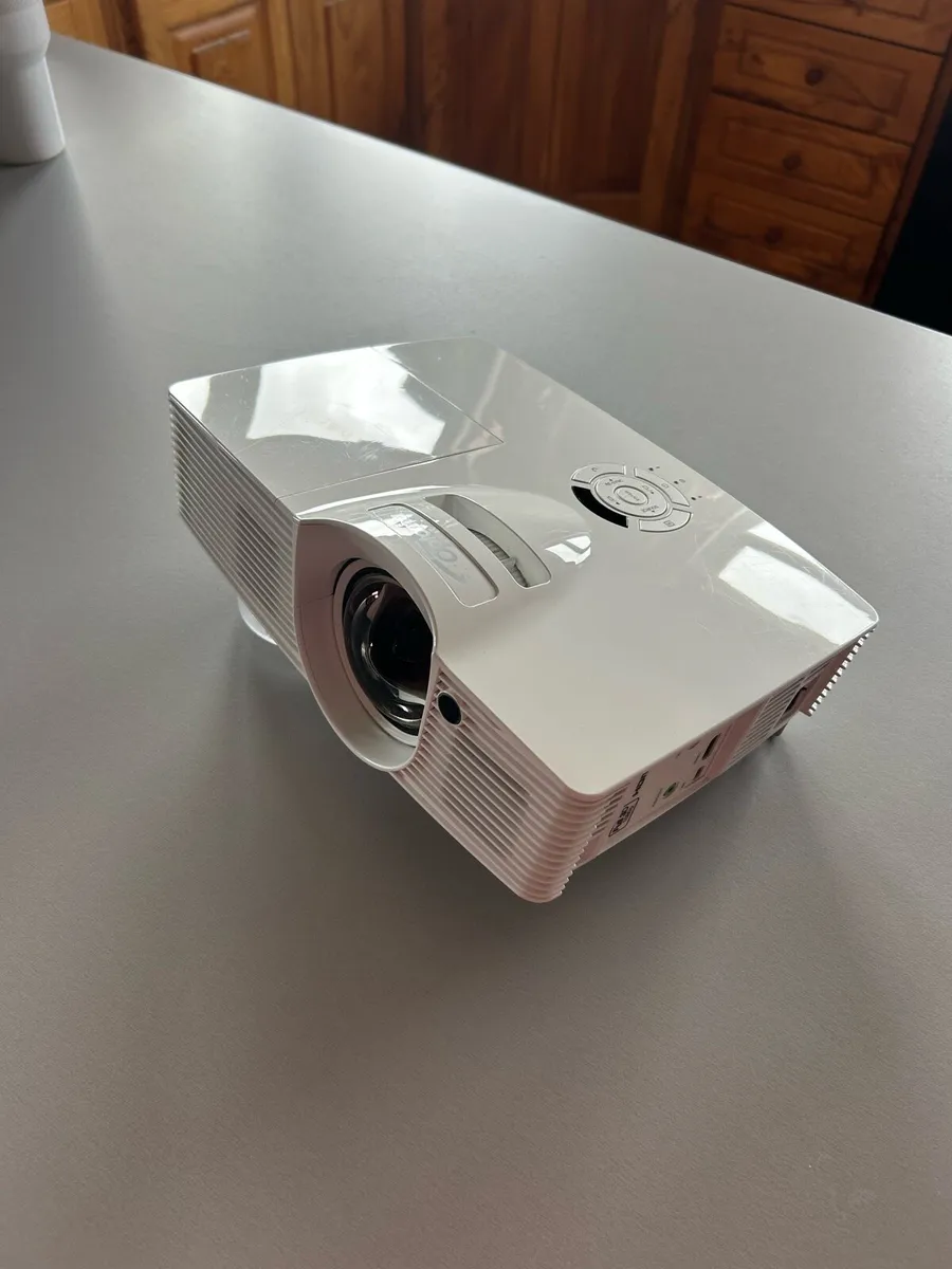 Optoma Projector - Image 1