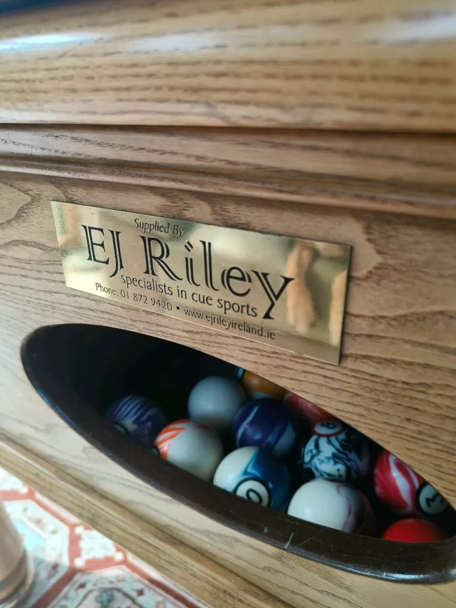 Pool table - Image 4