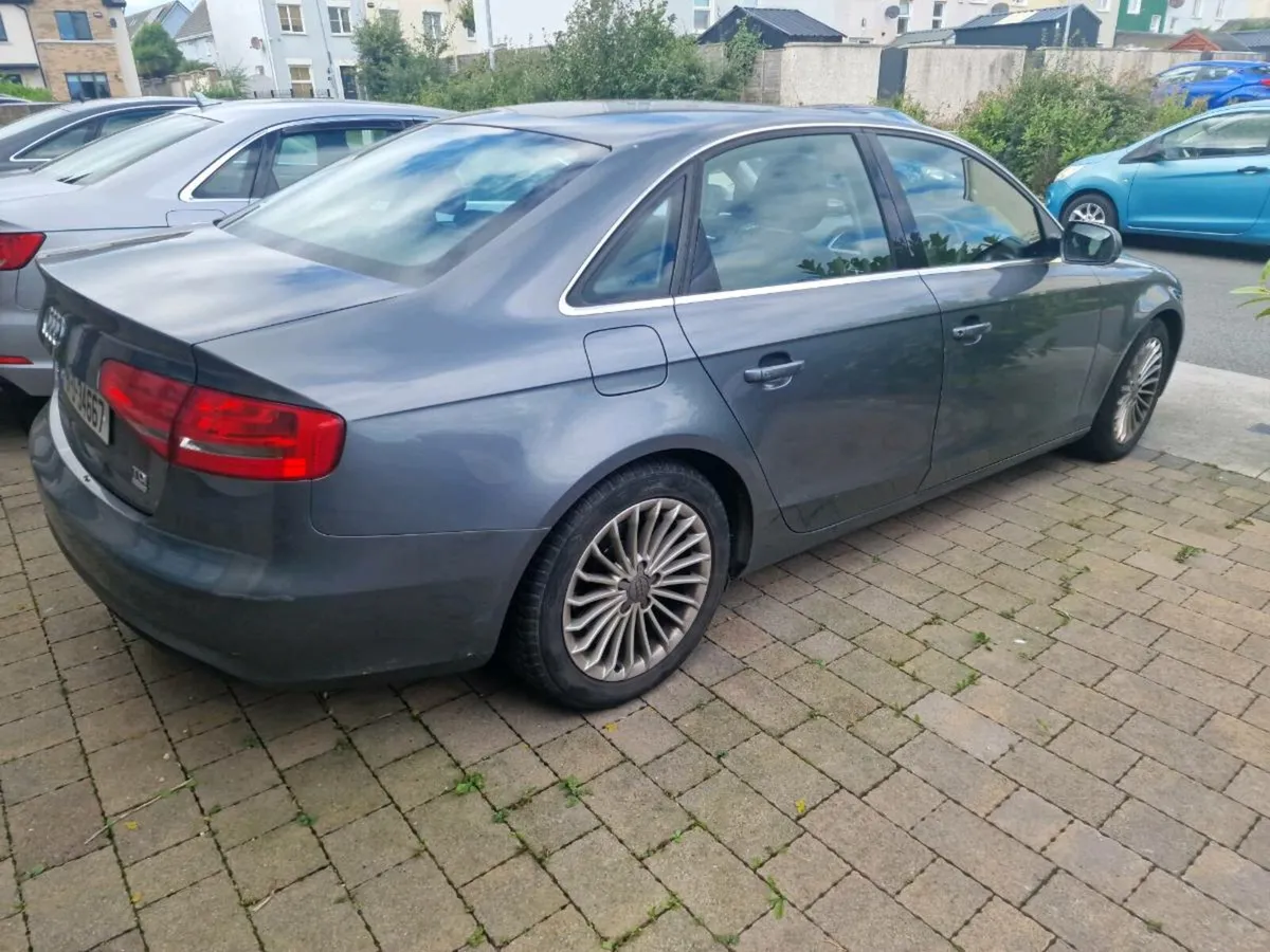 AUDI A4 2.0 TDI - Image 3