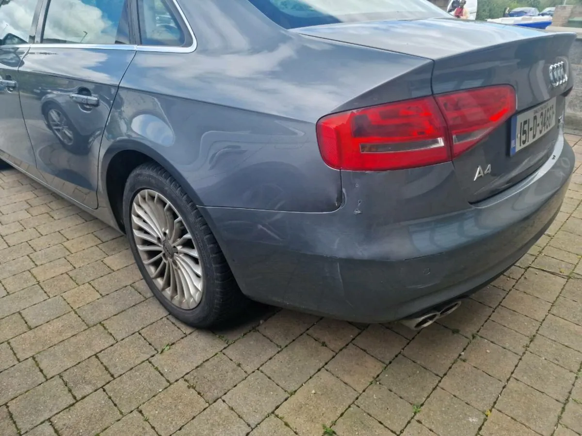 AUDI A4 2.0 TDI - Image 4