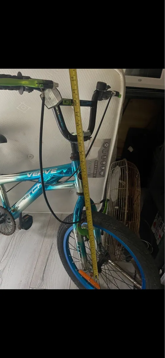 Kids bike - Image 2