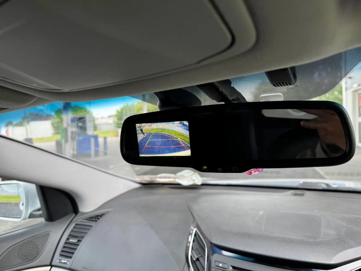 Hyundai i40 2012 - Image 2