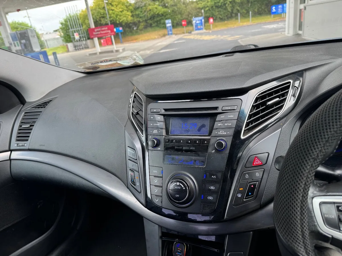 Hyundai i40 2012 - Image 3