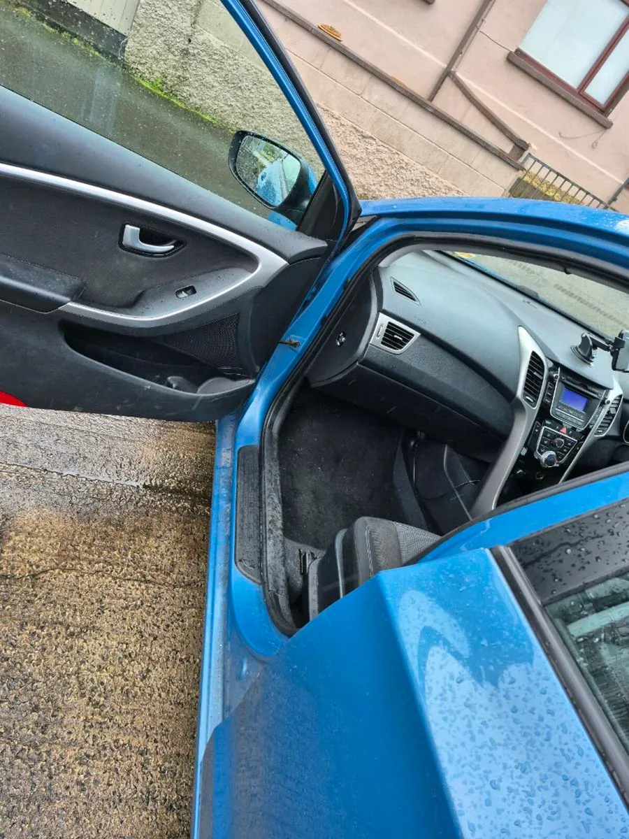 Hyundai i30 2013 - Image 3