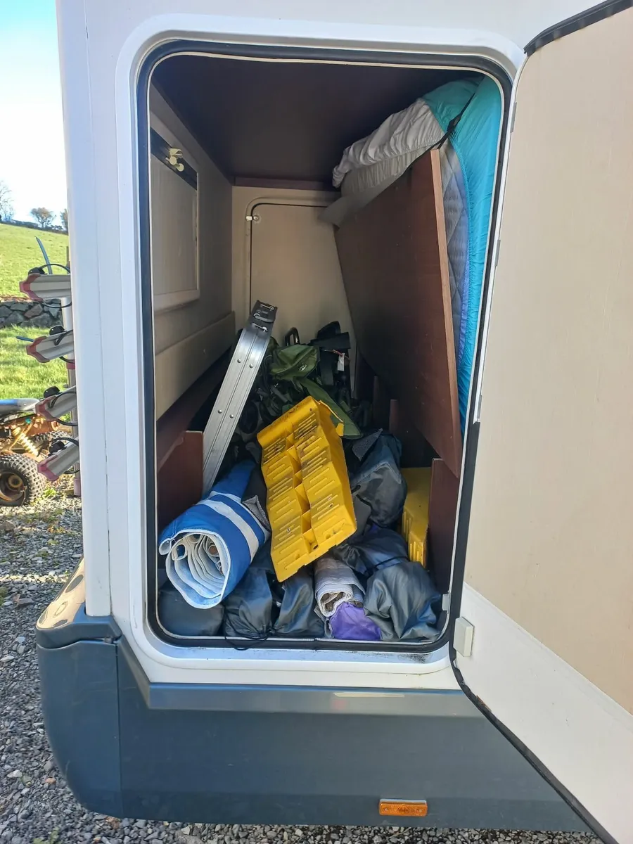 Motorhome - Image 3