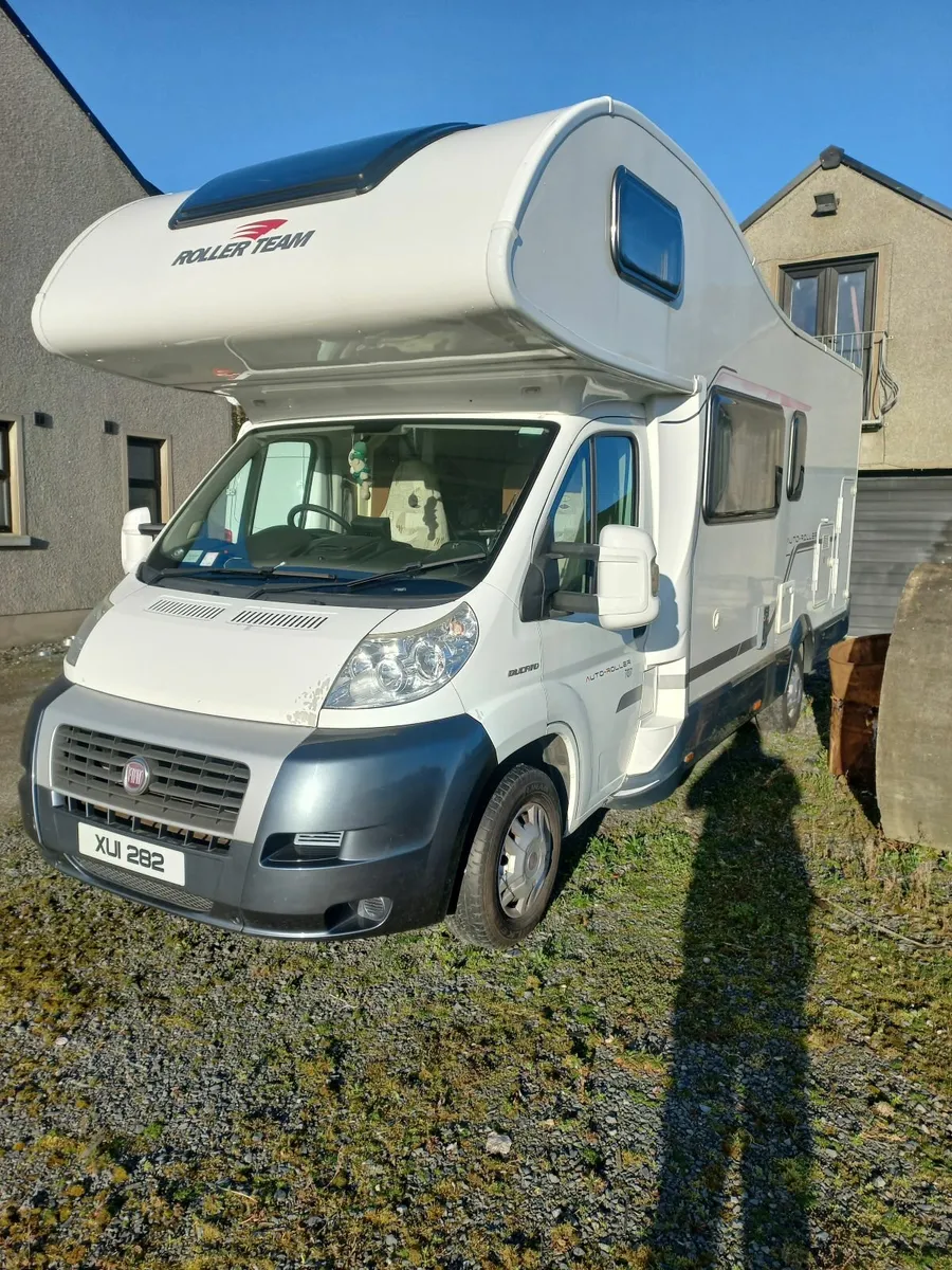 Motorhome - Image 4