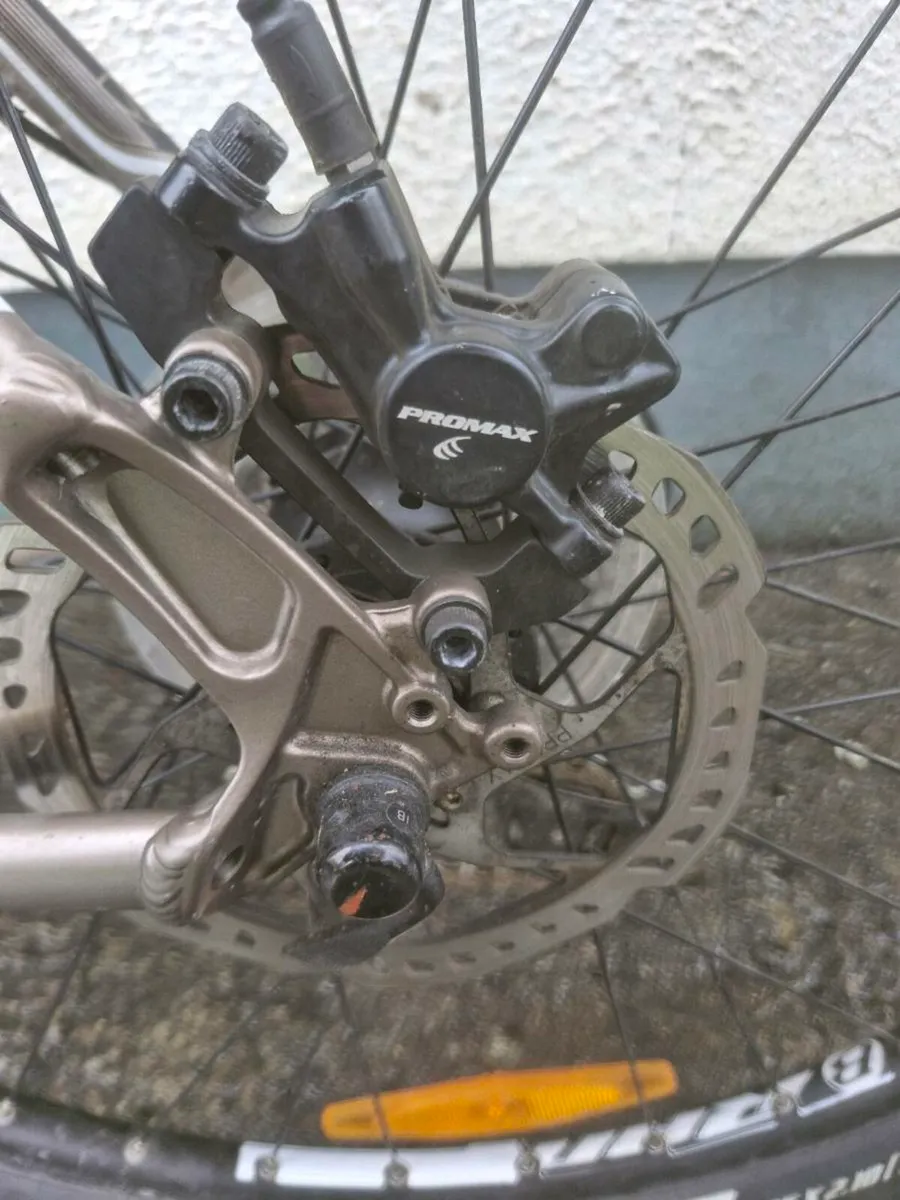TREK 4 SERIES - Image 3