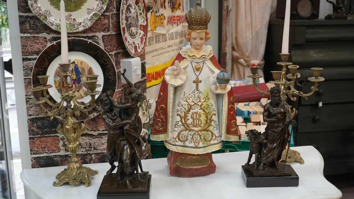 Vintage 21" Child of Prague Statue - Image 1