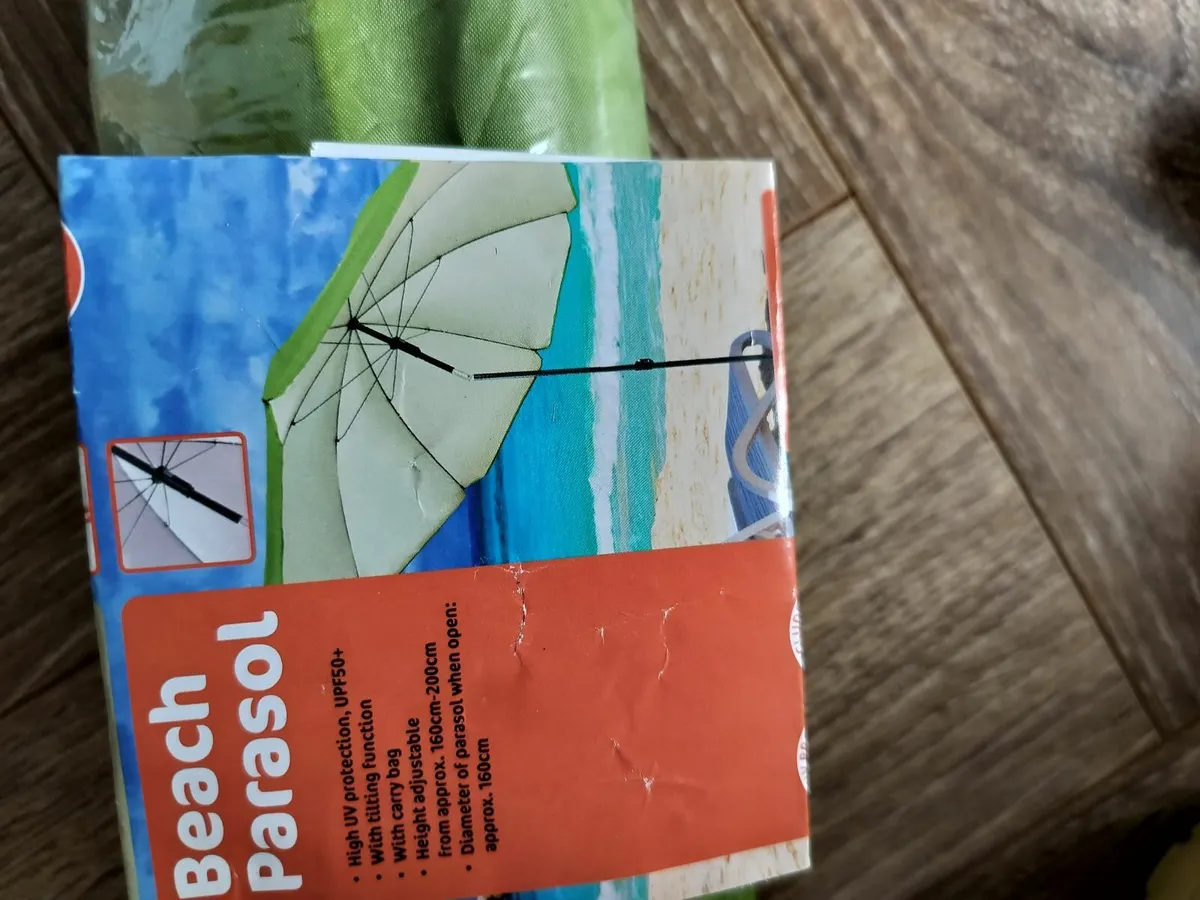 Garden parasol - Image 1