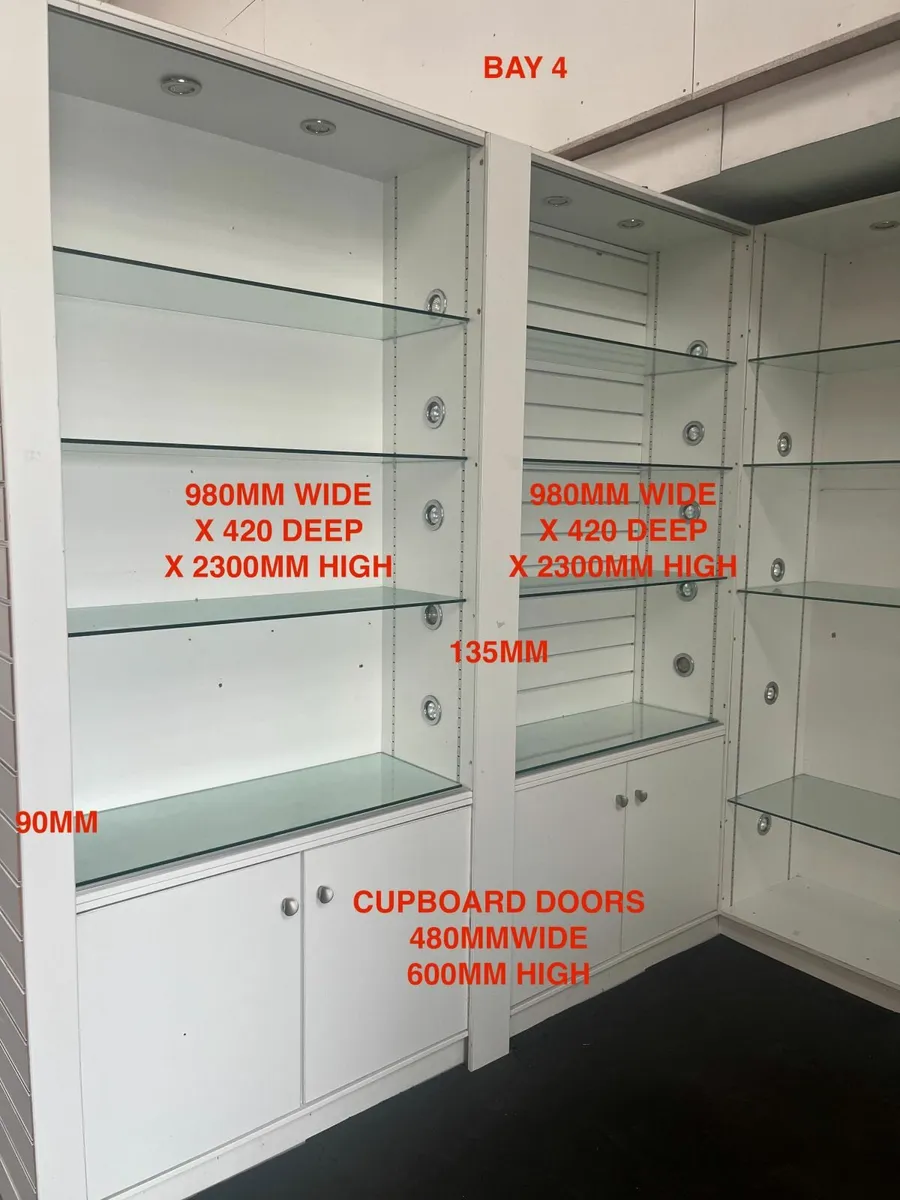 Shop fittings - White with Glass & LED Lighting - Image 4