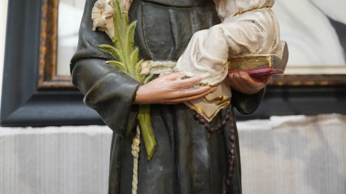 Vintage 25" Statue of Saint Anthony with Child Jes - Image 4