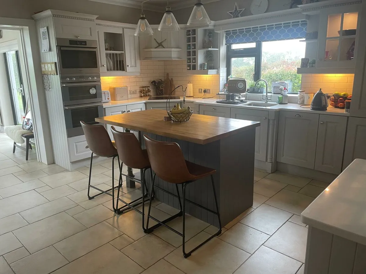 Painted grey kitchen and quartz worktop - Image 1