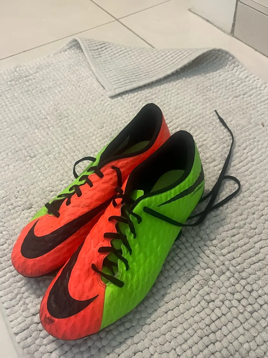 Nike 2016 Hypervenoms AUTHENTIC - Image 1