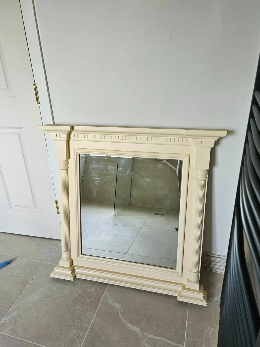 Mirror - Image 1