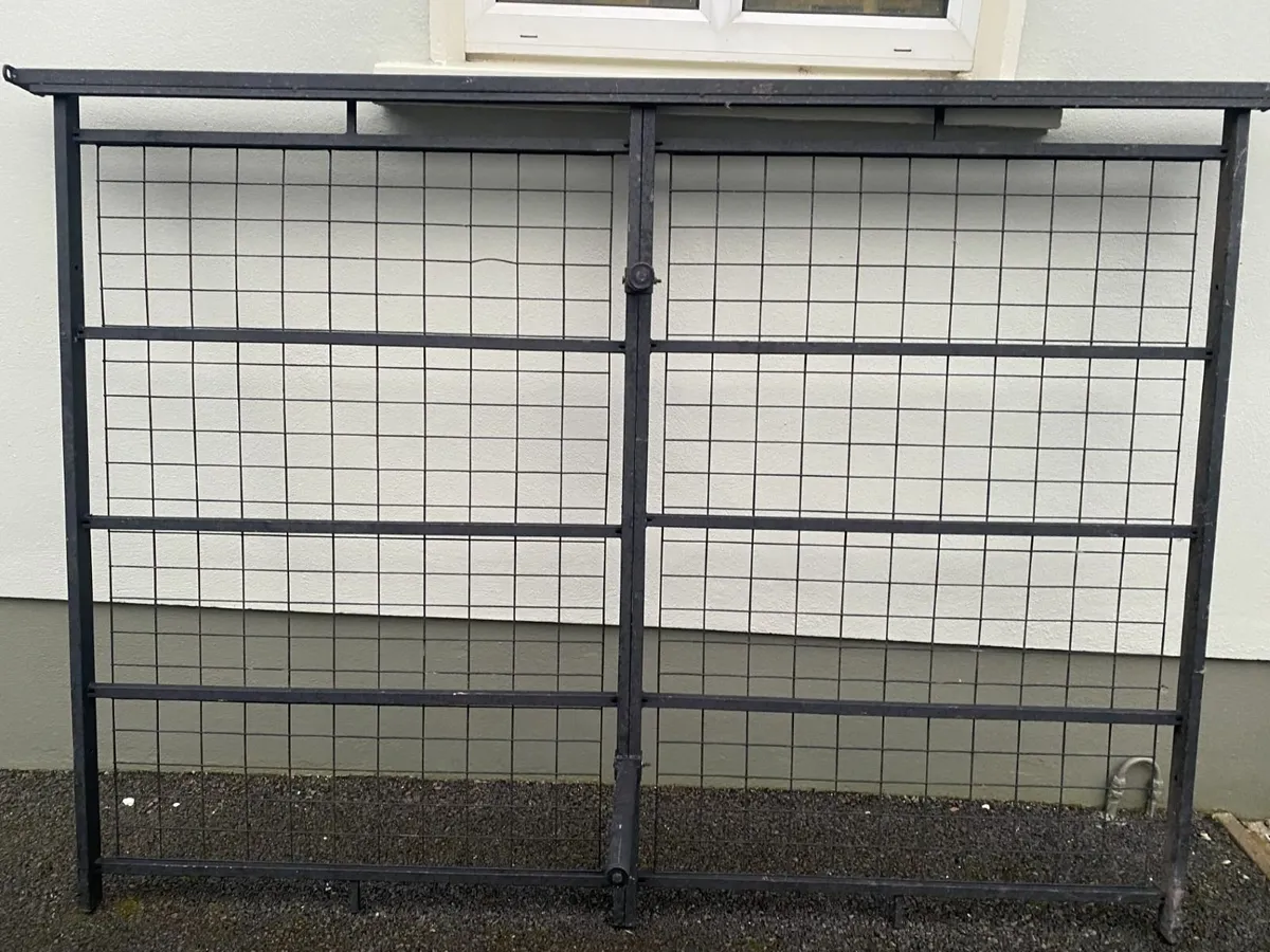 Beds - Image 4