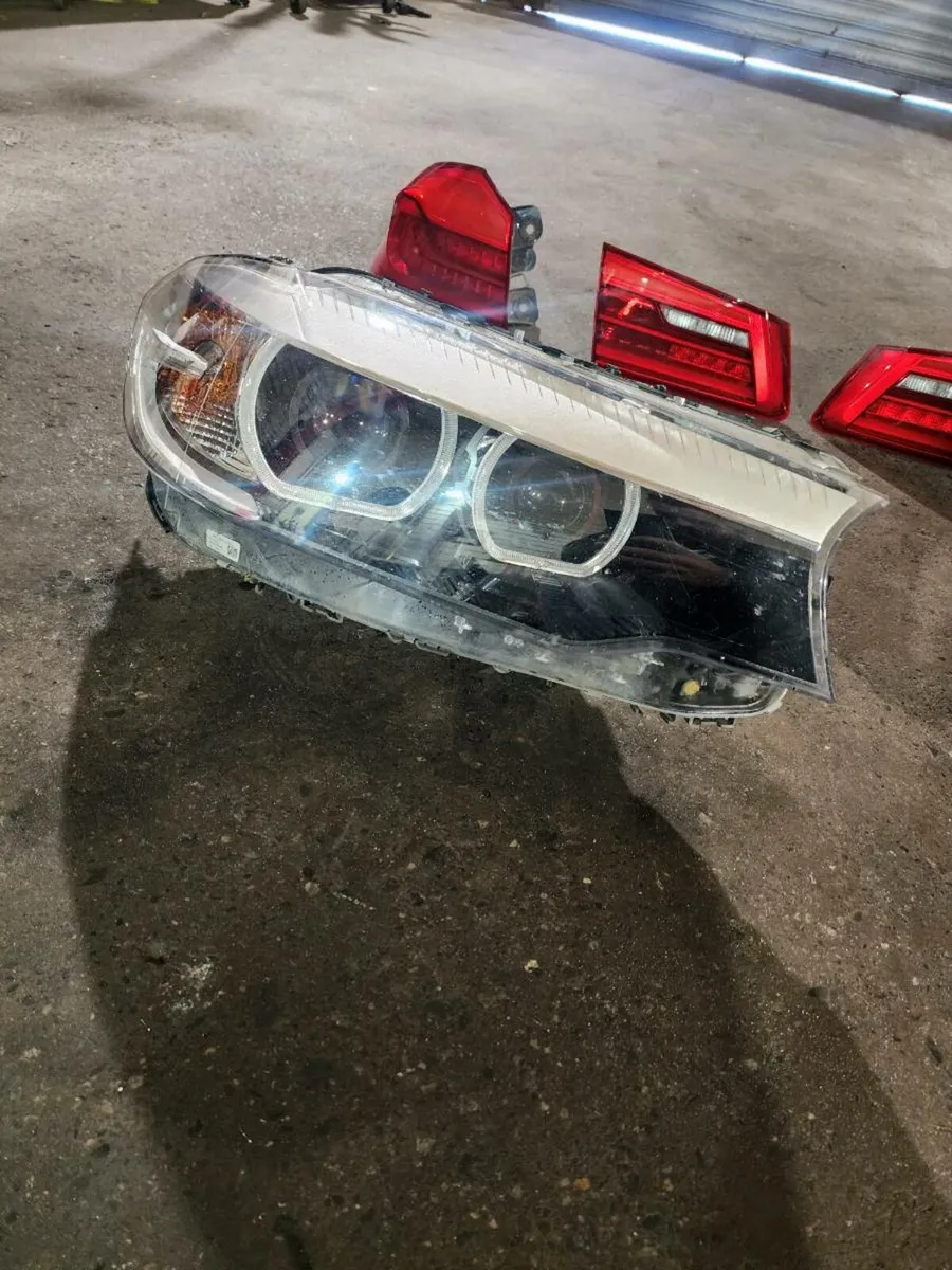 Bmw g30 5 series headlight taillights - Image 3