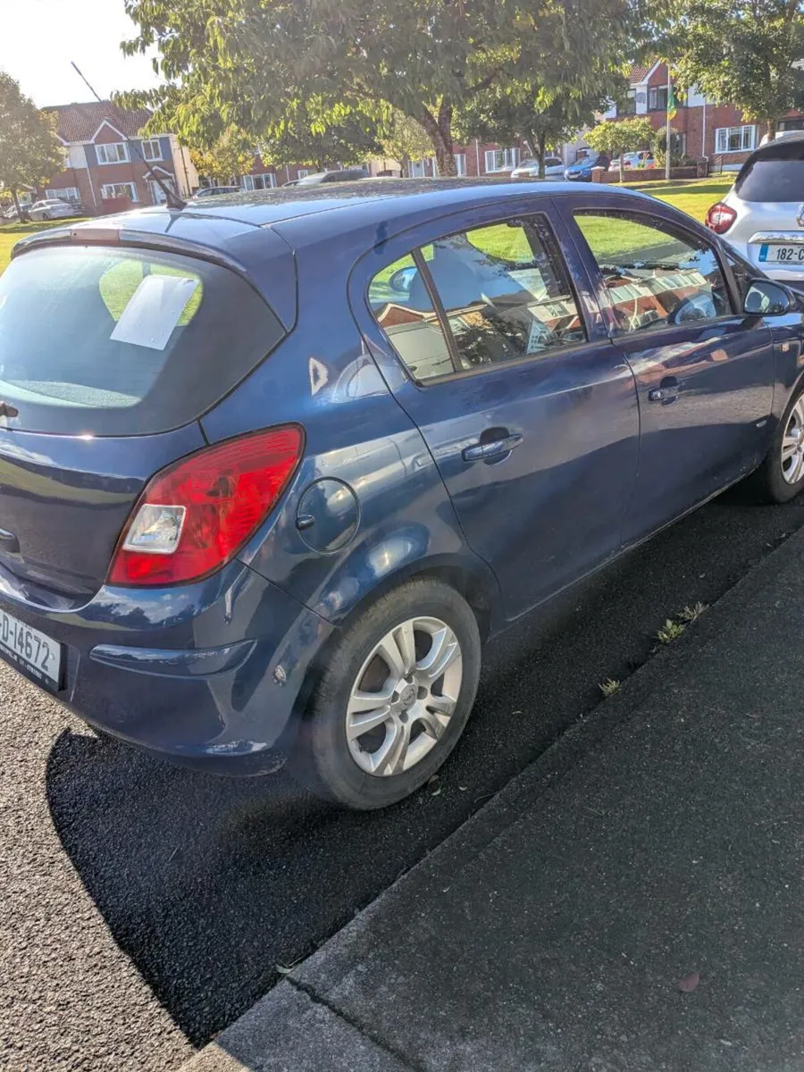 Opel Corsa 2010 - Image 4