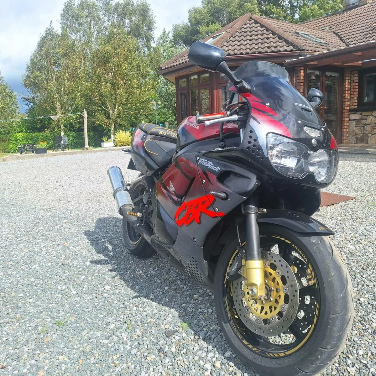 Honda cbr 900rr fireblade - Image 4