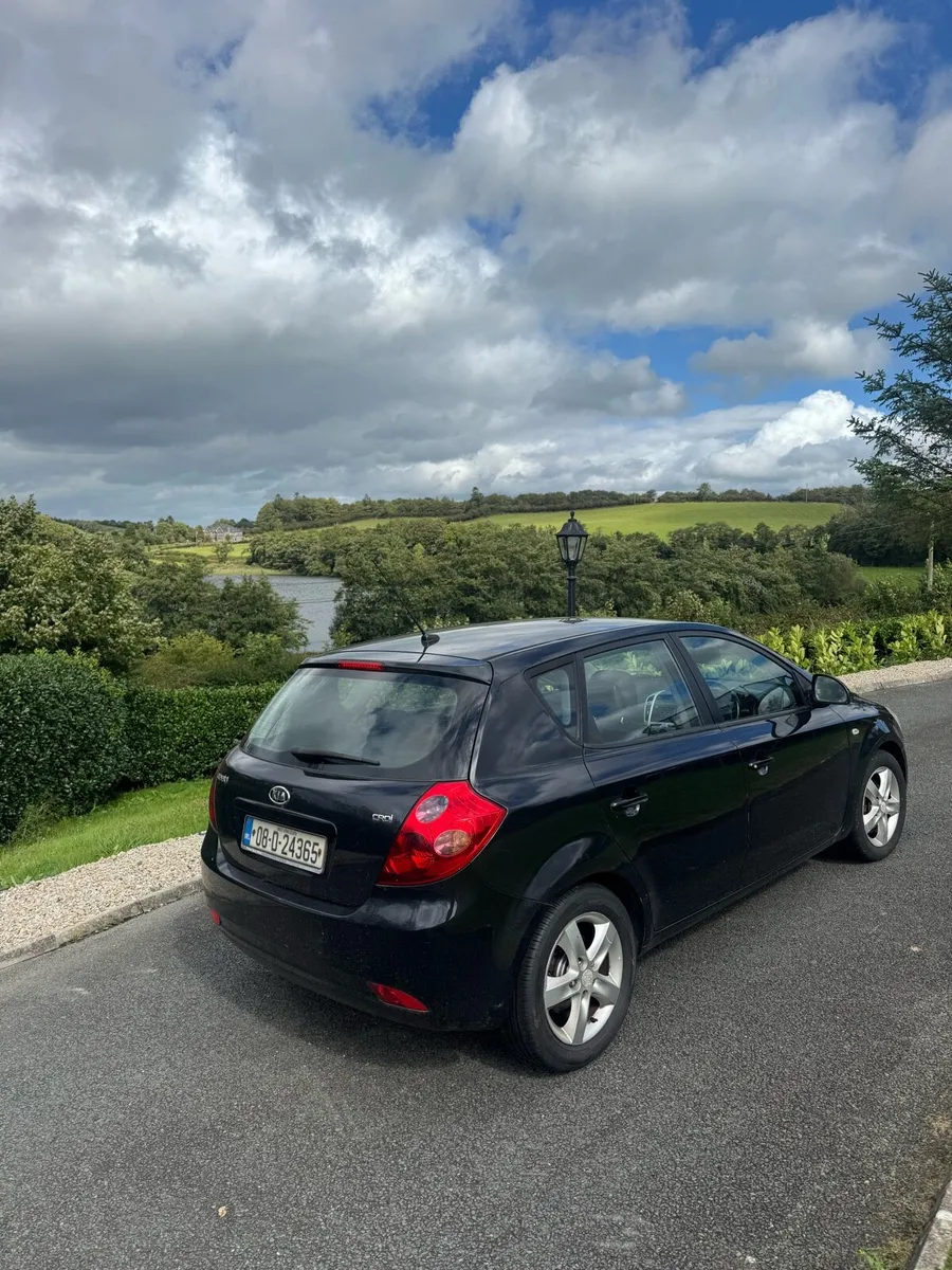 Kia Ceed - Image 1