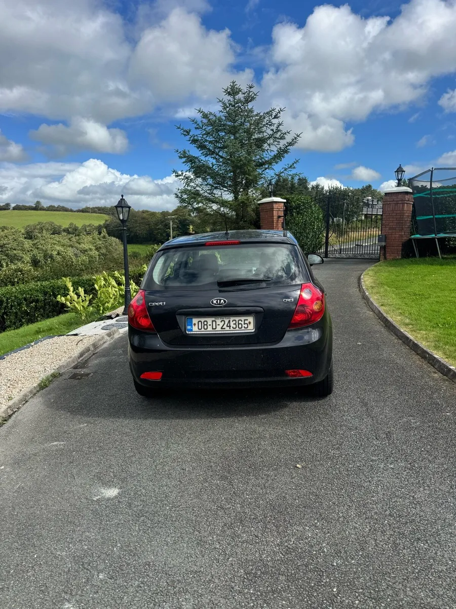 Kia Ceed - Image 2