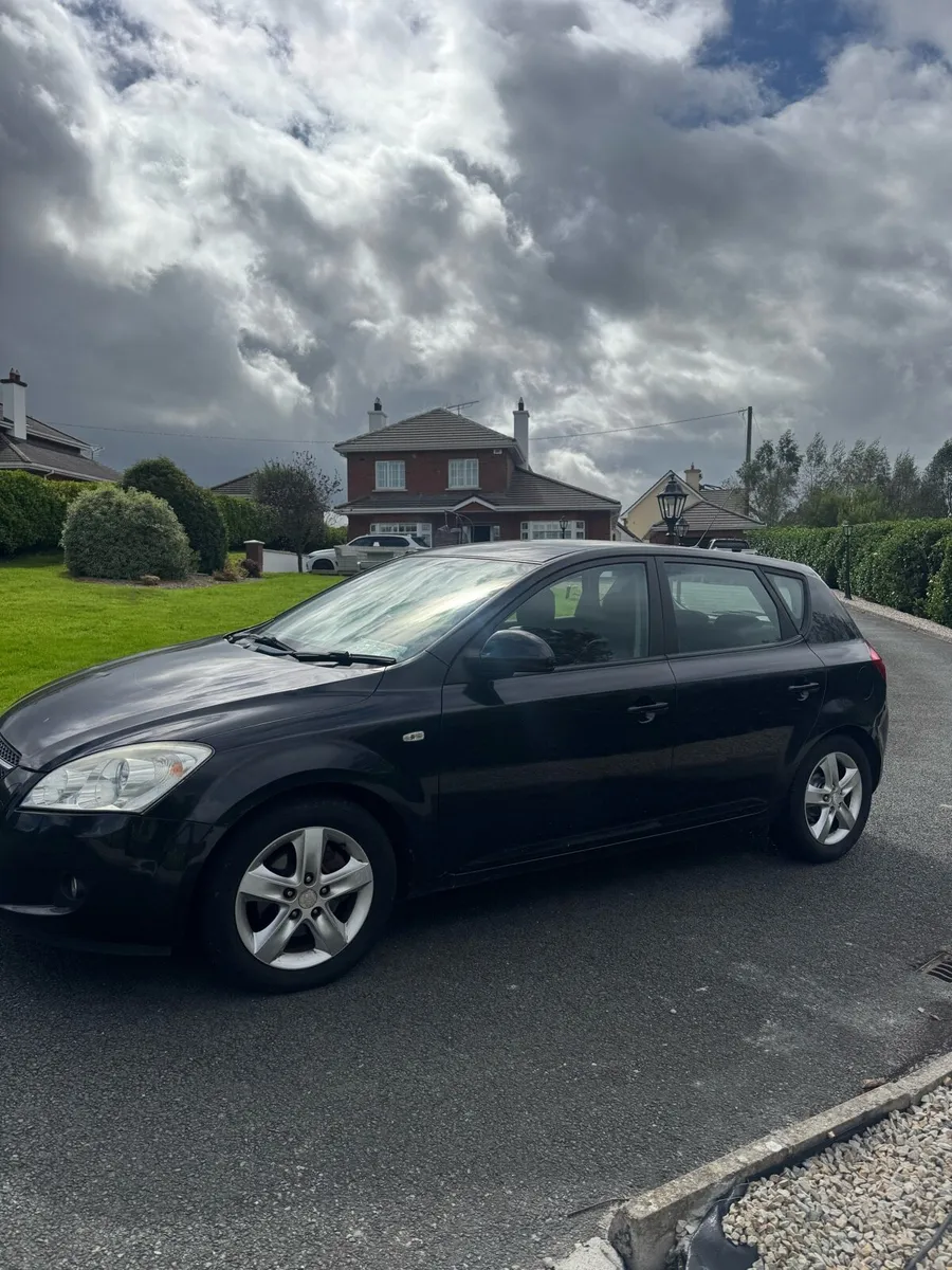 Kia Ceed - Image 4