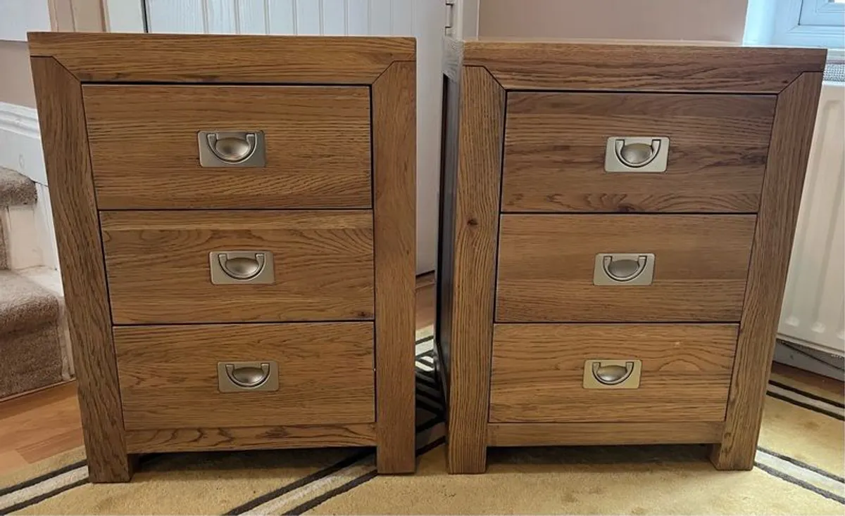 solid wood bedside lockers - Image 2