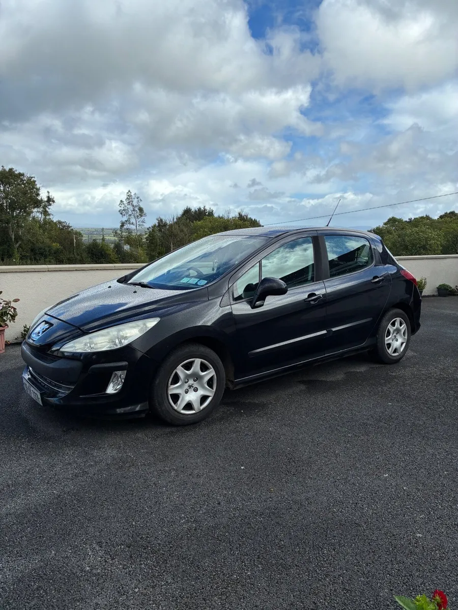 Peugeot 308 2009 - Image 1