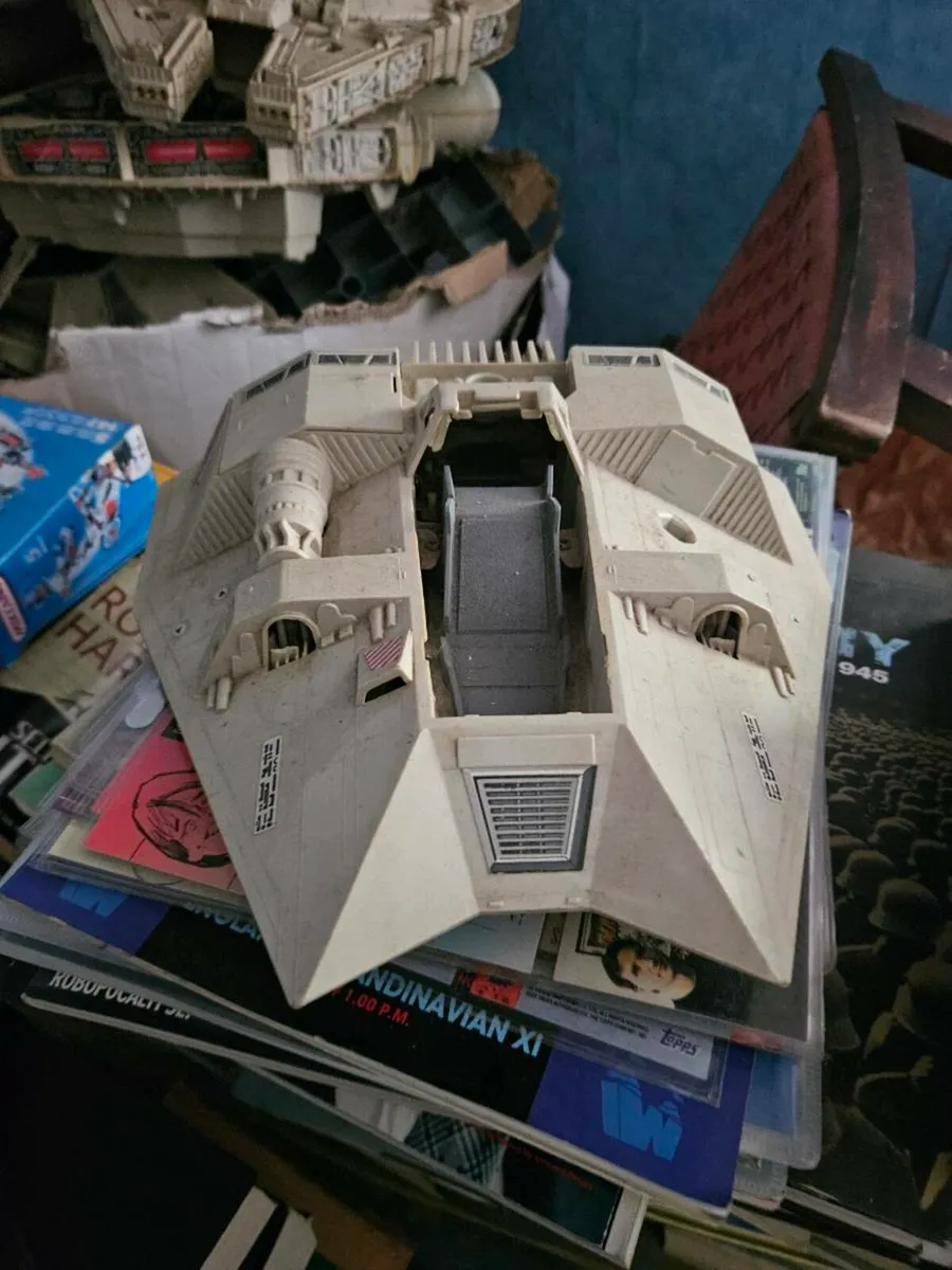 Vintage Star Wars Snowspeeder - Image 2