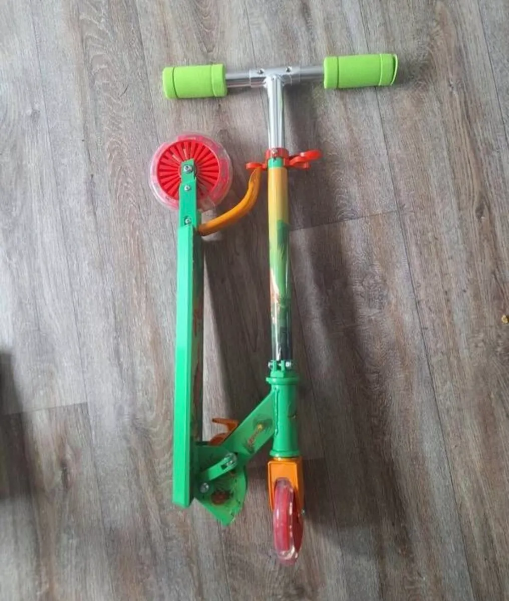 Dinosaur Scooter - Image 2
