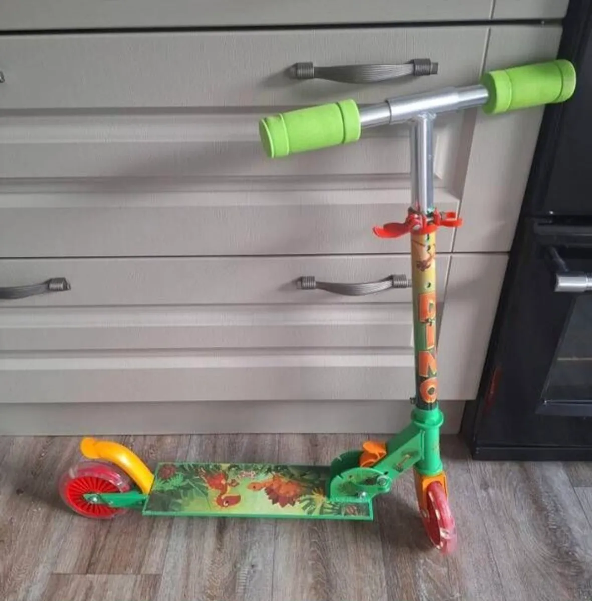 Dinosaur Scooter - Image 1