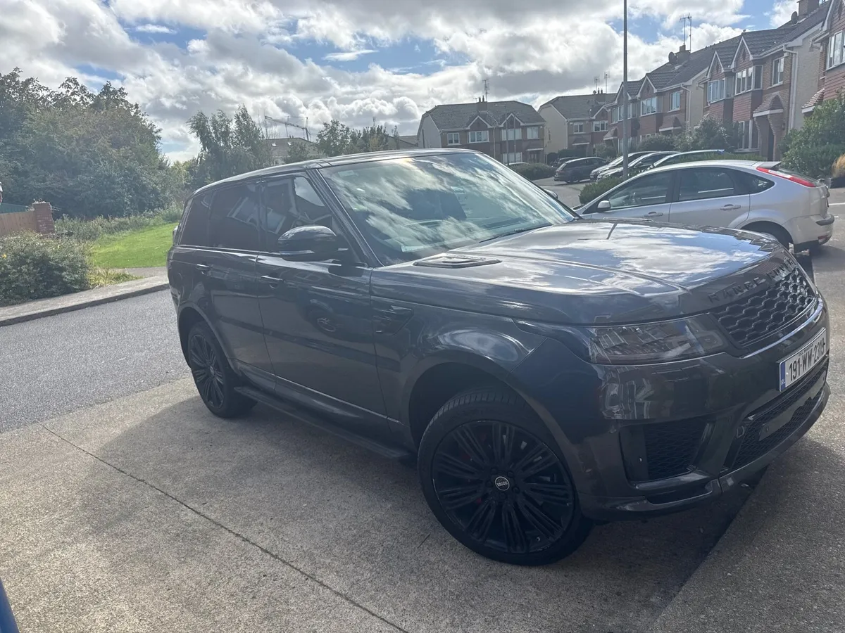 Land Rover Range Rover Sport 2019 N1  vehicle - Image 2