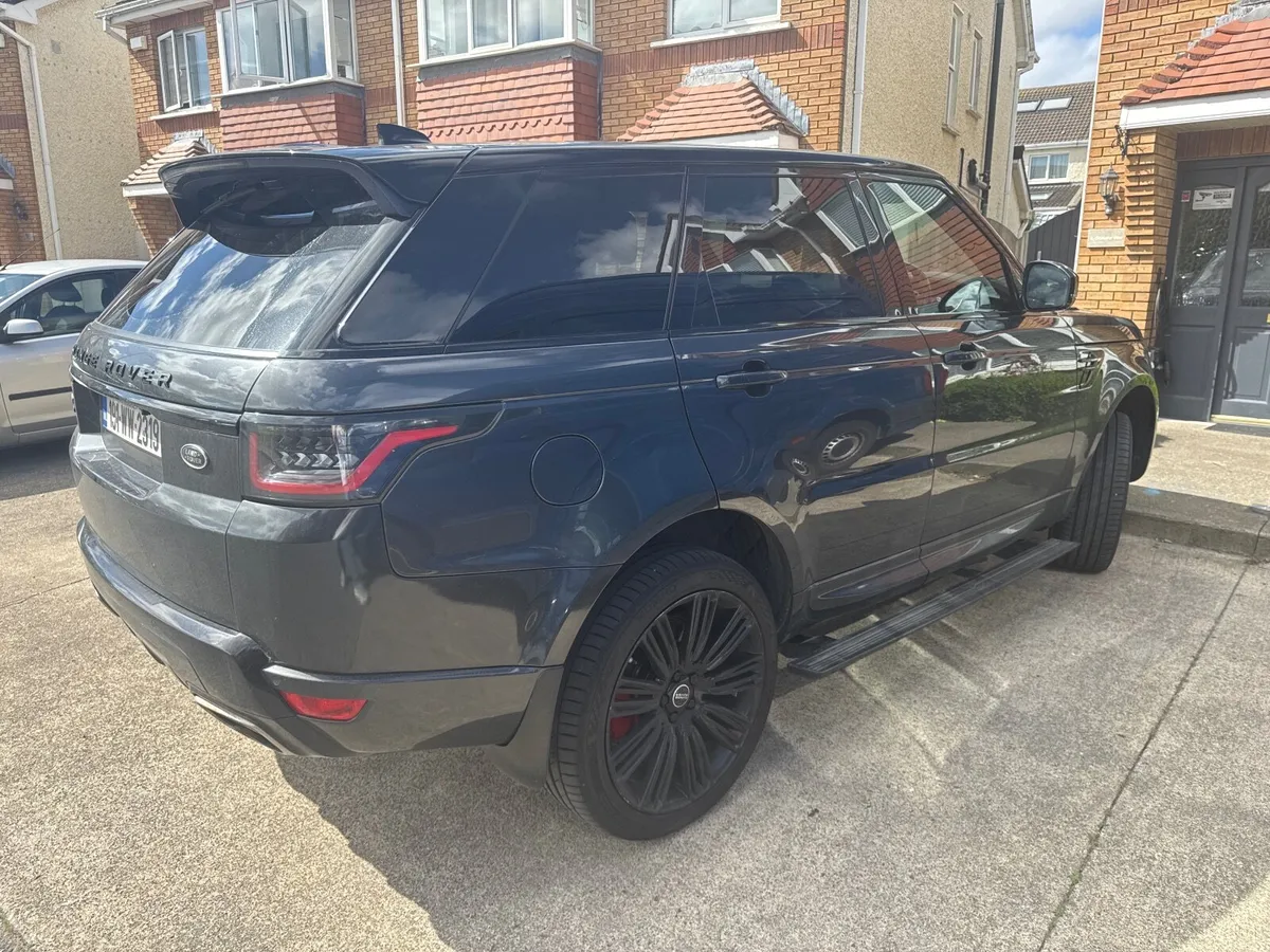 Land Rover Range Rover Sport 2019 N1  vehicle - Image 3