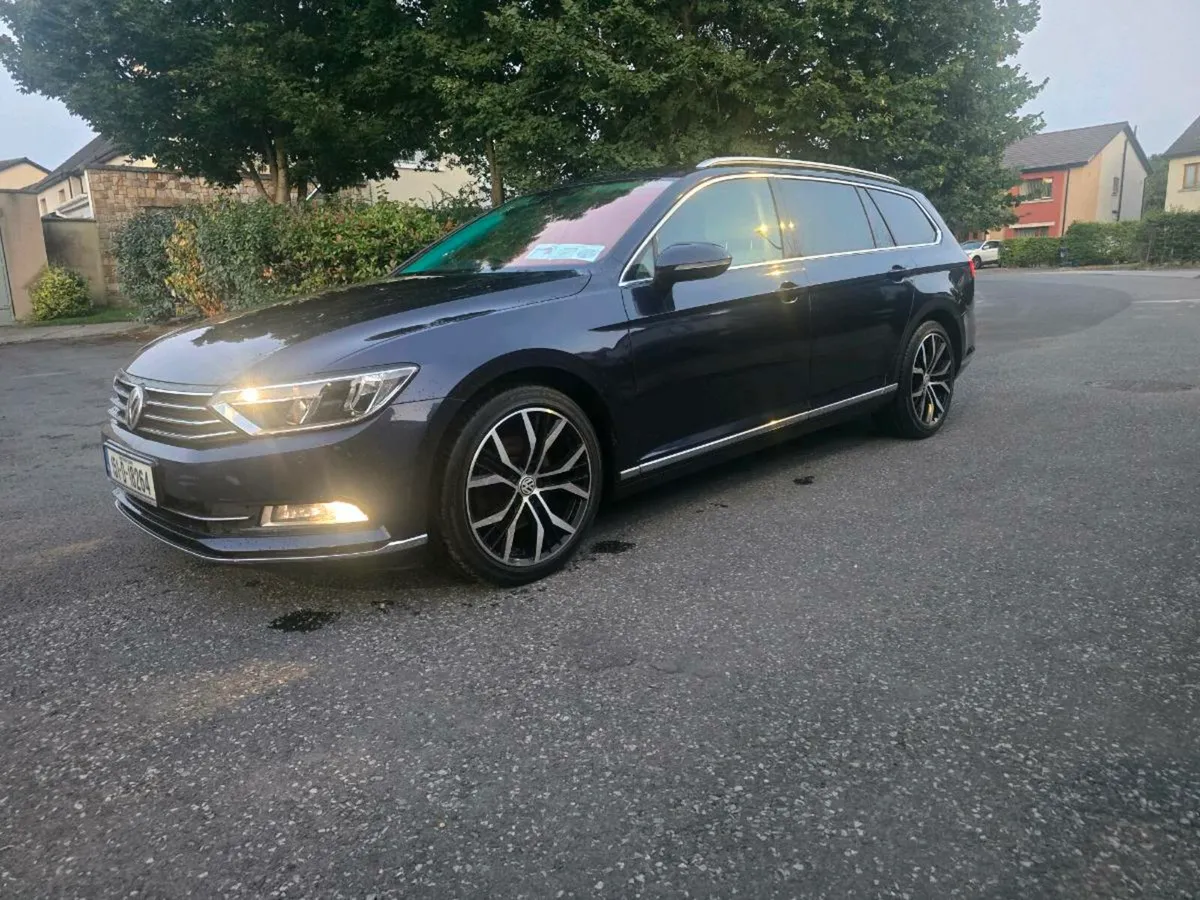 VOLKSWAGEN PASSAT HLINR 2.0 TDI MANUAL ESTATE - Image 2