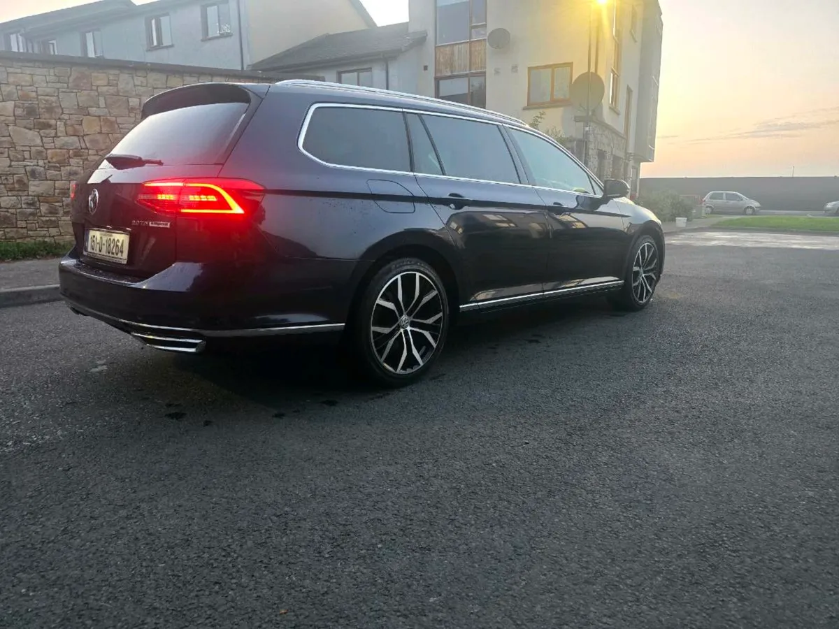VOLKSWAGEN PASSAT HLINR 2.0 TDI MANUAL ESTATE - Image 4