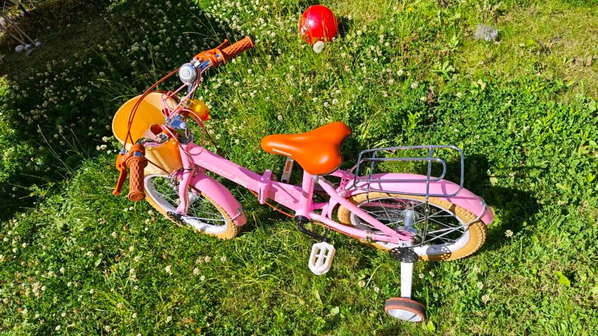 kid bike - Image 1