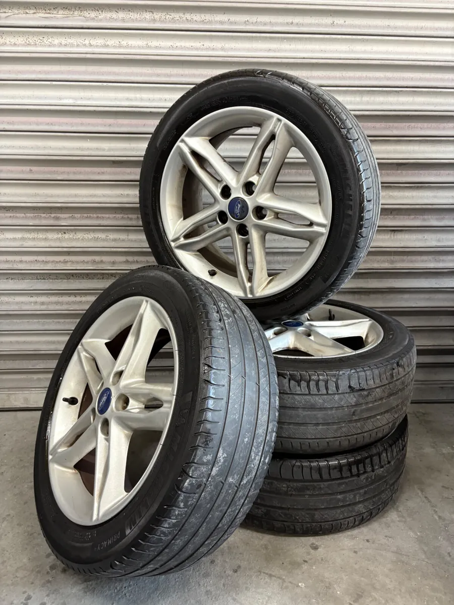 Ford Focus 17” Alloys - Image 1