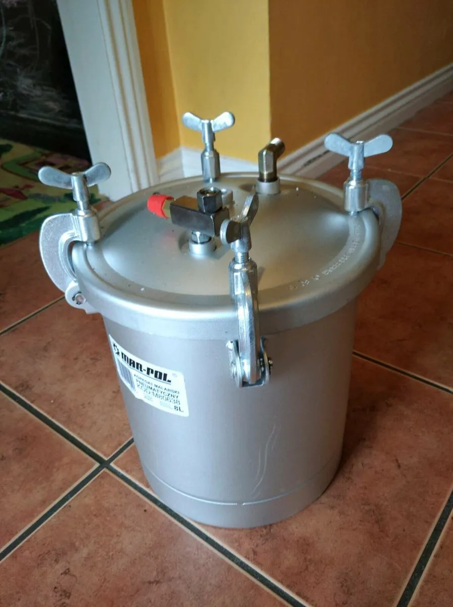 8L Tank Commercial,Spray Gun - Image 3