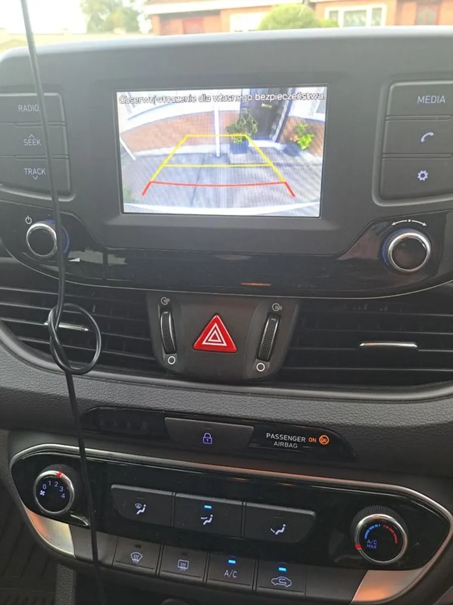 2017 Hyundai i30 - Image 2
