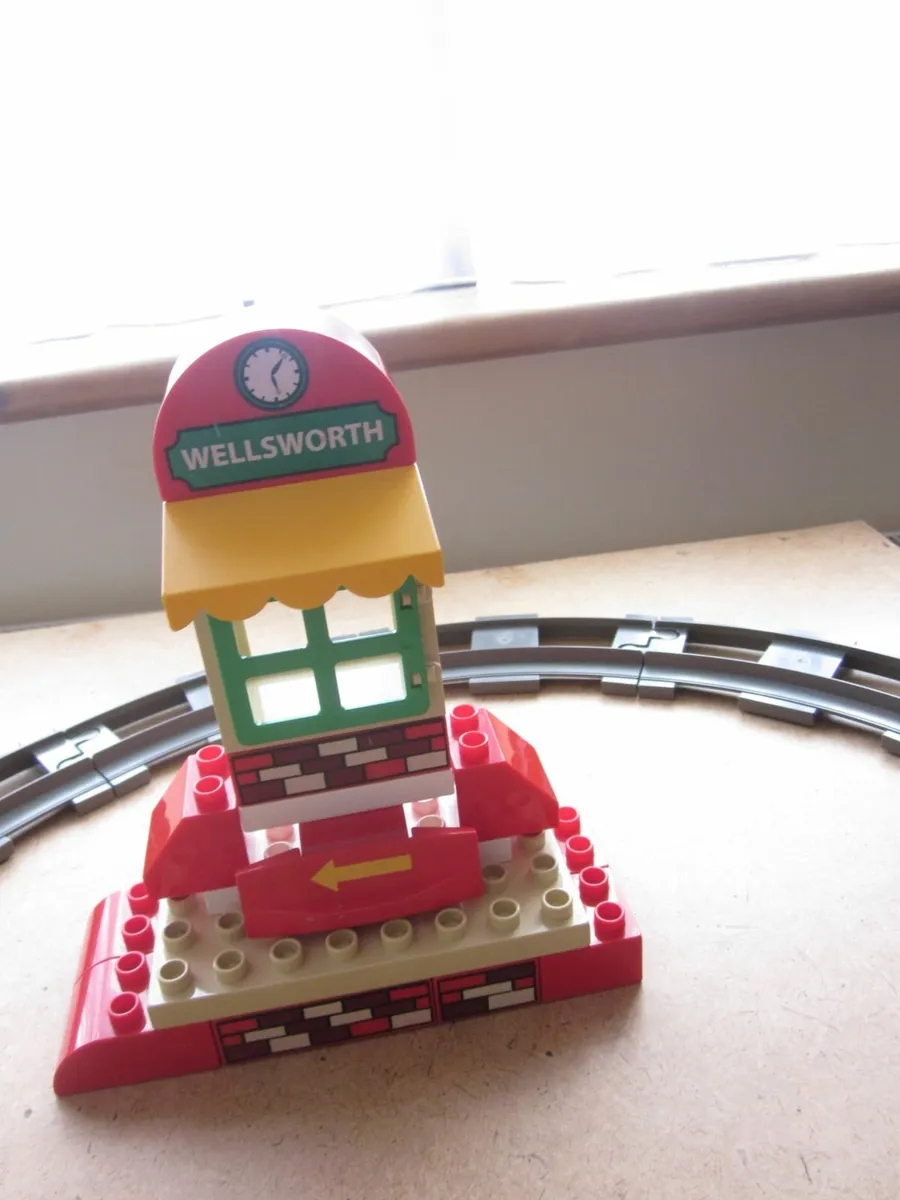 LegoDuploThomas & FriendsToby atWellsworth Station - Image 4