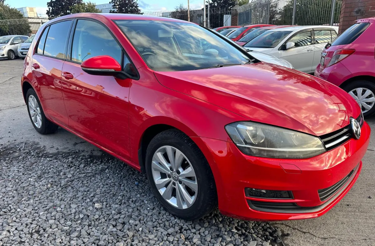 VOLKSWAGEN GOLF 1.2 TSI AUTO 2013/ Warranty - Image 2