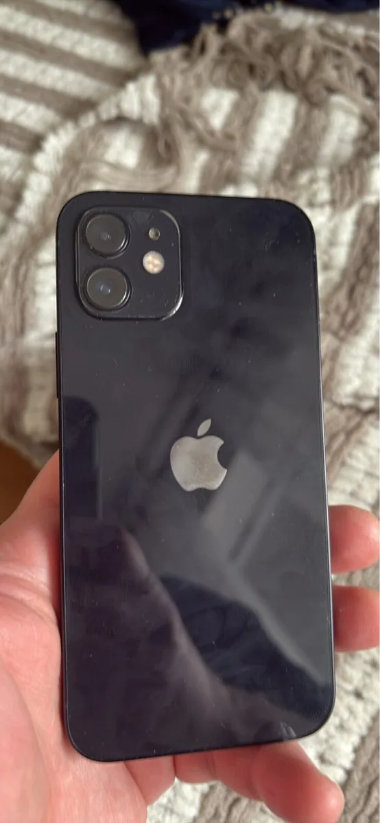 iPhone - Image 2
