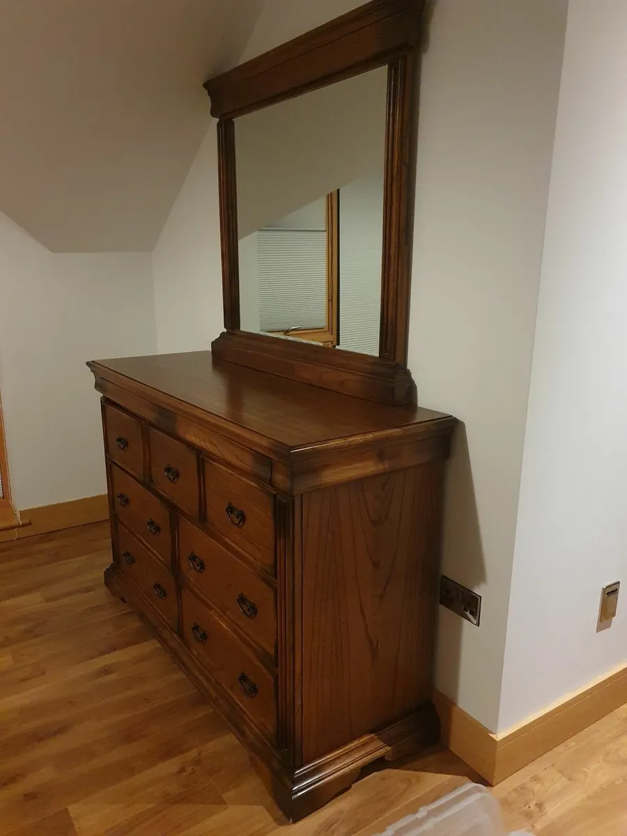 Mahogany bedroom suite - Image 3