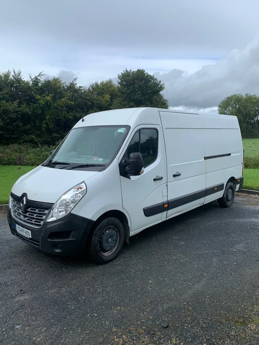 Renault Master 2017 - Image 1